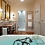 Airelles Gordes, La Bastide
