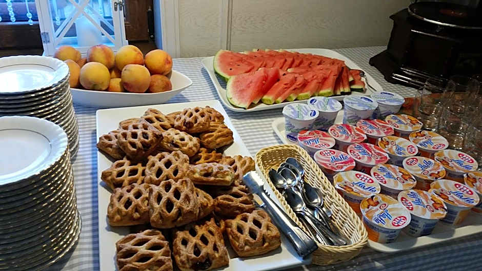 OW Krakus I - pokoje i domki