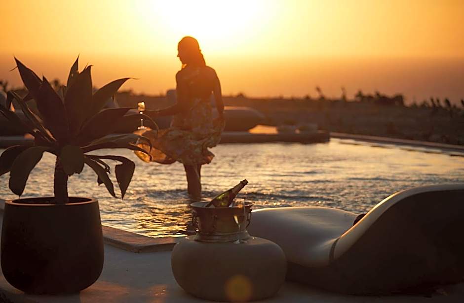 Absolute Paradise Santorini