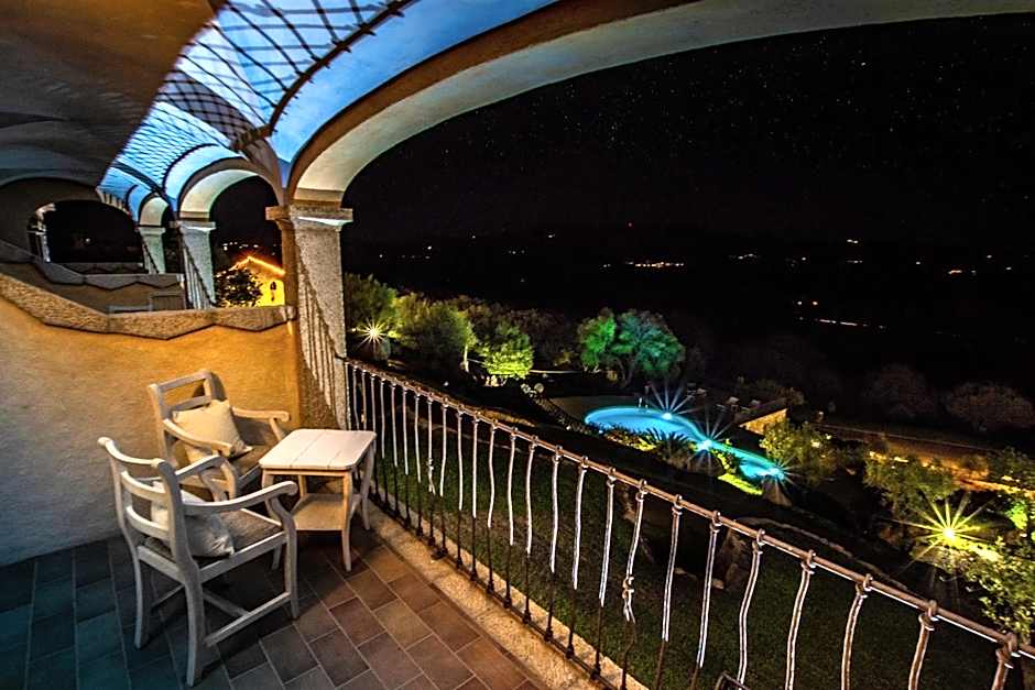 Moma Hotel Cannigione