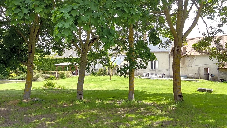 La Ferme de l'isle et sa Roulotte