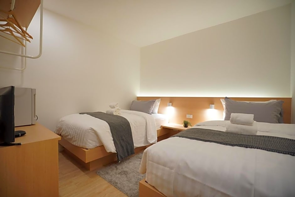 E11 Hotel - BTS Punnawithi