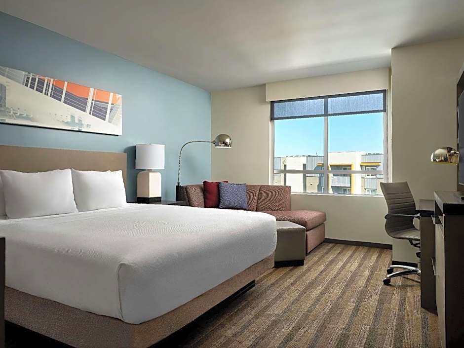 Hyatt House LA - University Medical Center