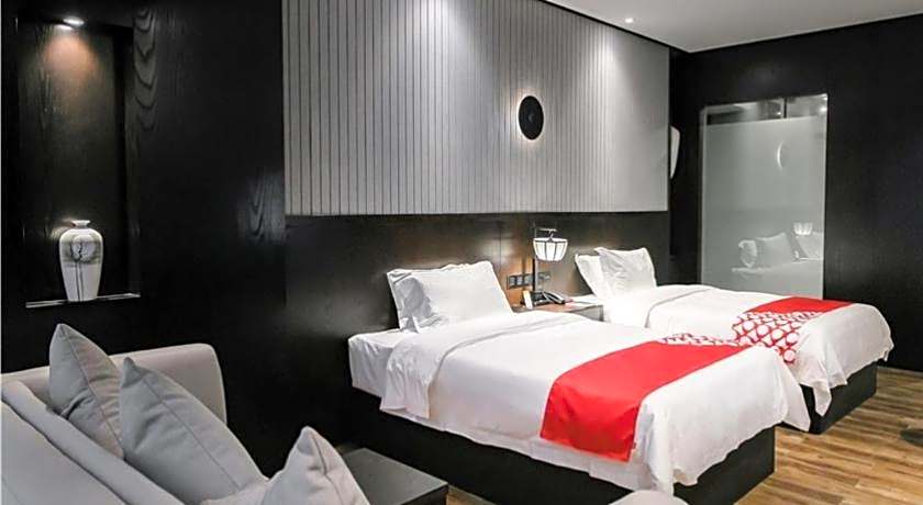 GreenTree Eastern Yingtan City Guixi Municipal Government Hotel