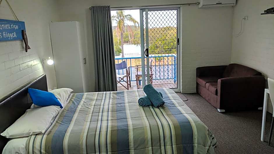 Harrington Village Motel