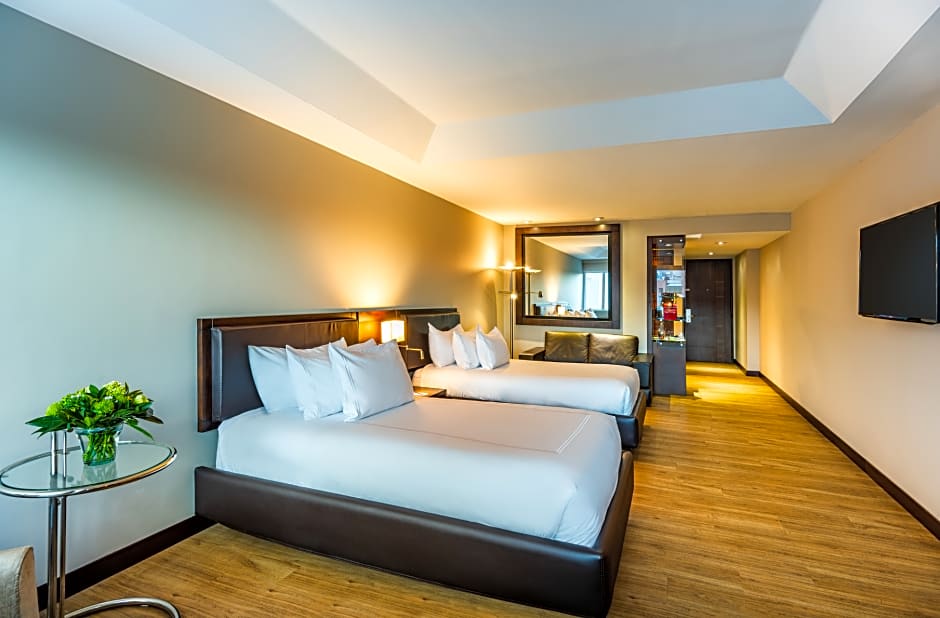 NH Collection Bogota WTC Royal