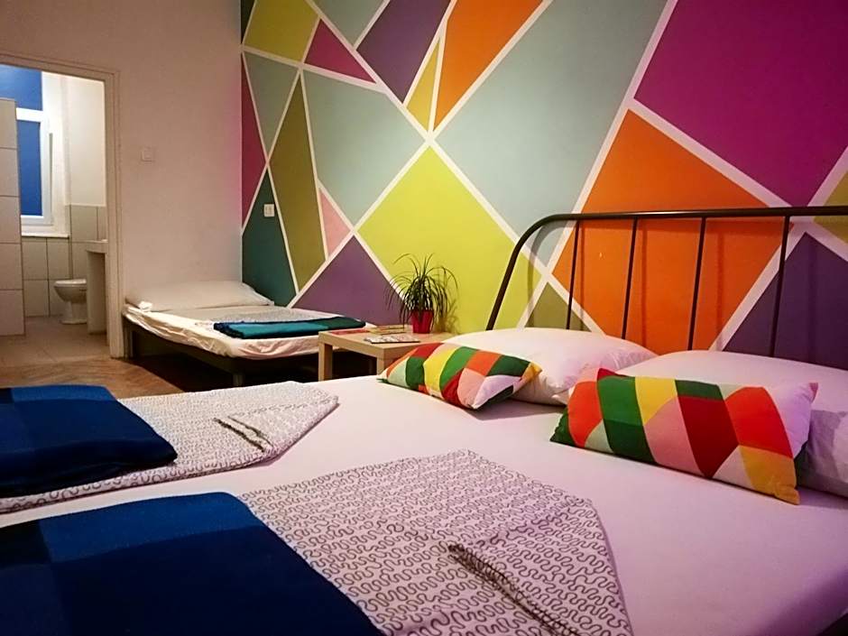 Budapest Party Hostel at Udvarom