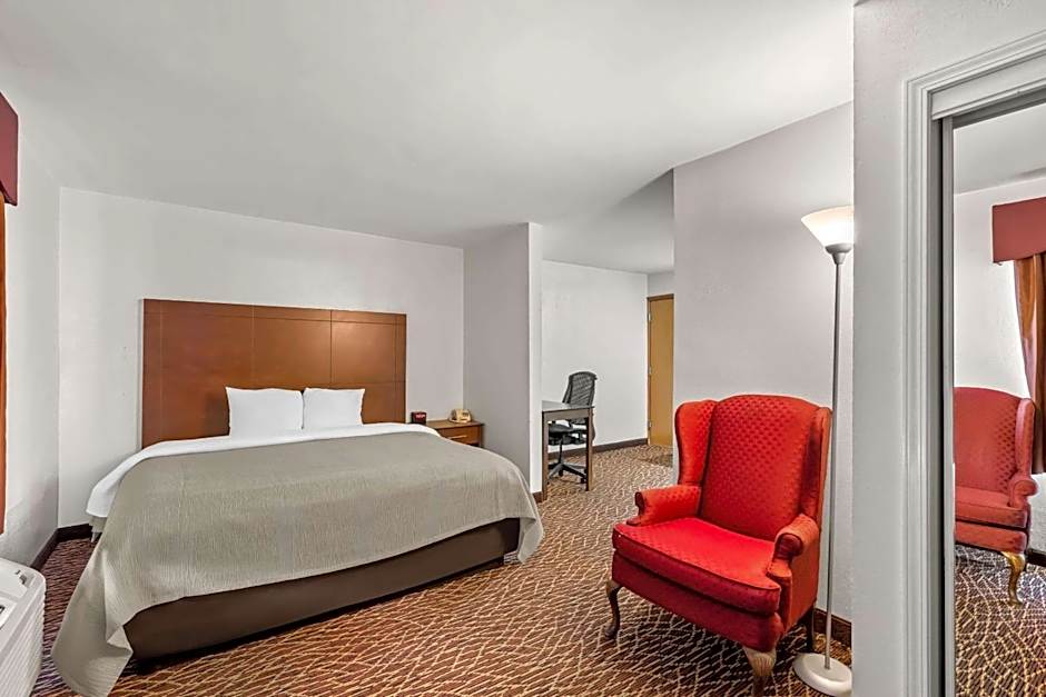 Quality Inn Marietta near Dobbins ARB