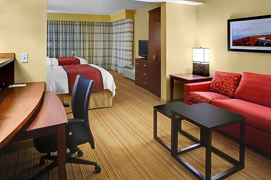 Courtyard by Marriott Boone