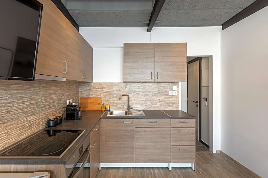 Ermoo Athens Modern Living