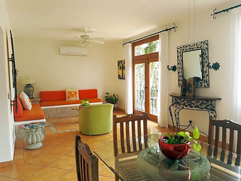 El Encanto Inn & Suites