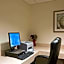 La Quinta Inn & Suites by Wyndham Boston Somerville