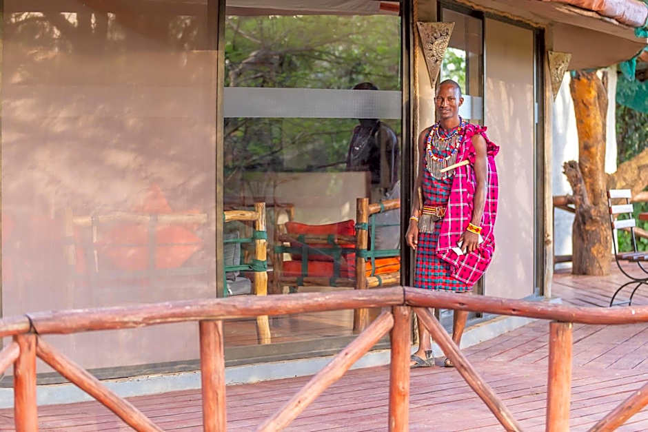 PrideInn Mara Camp & Cottages