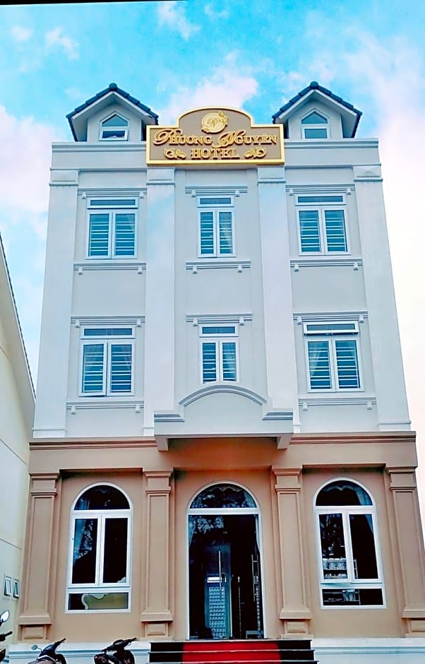 Khách sạn Phương Nguyên