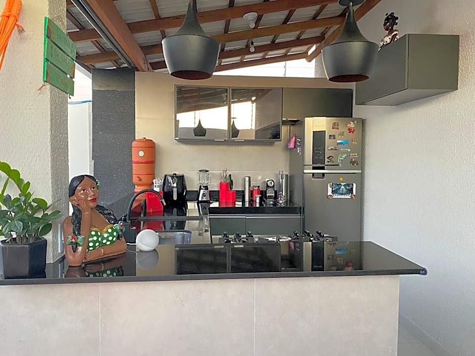 CASA COM PISCINA NA PRAIA