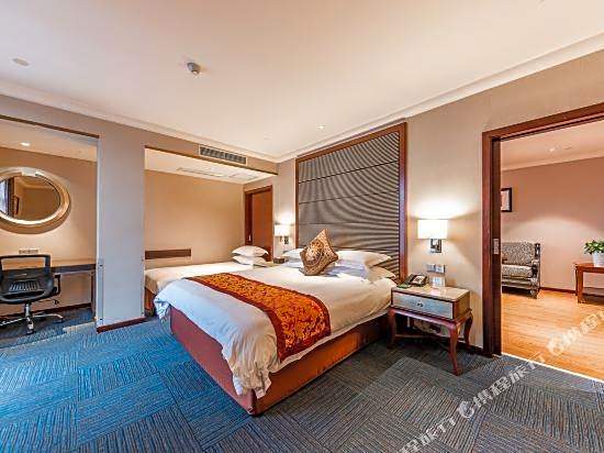 Pulun Hotel