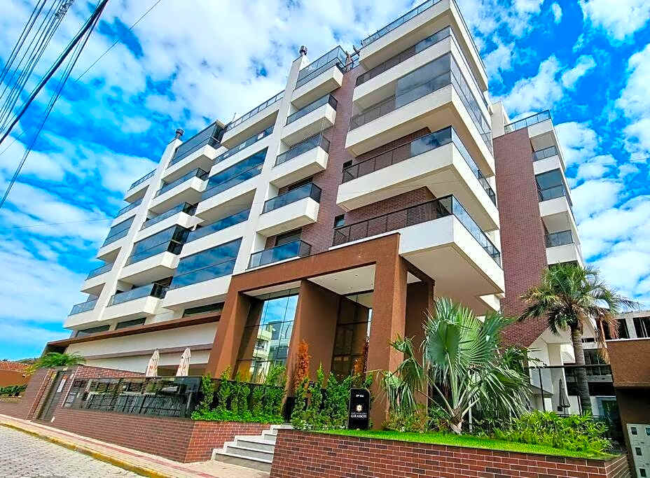 Apto Luxo - 140m da Praia - Piscina, Wifi & Vaga