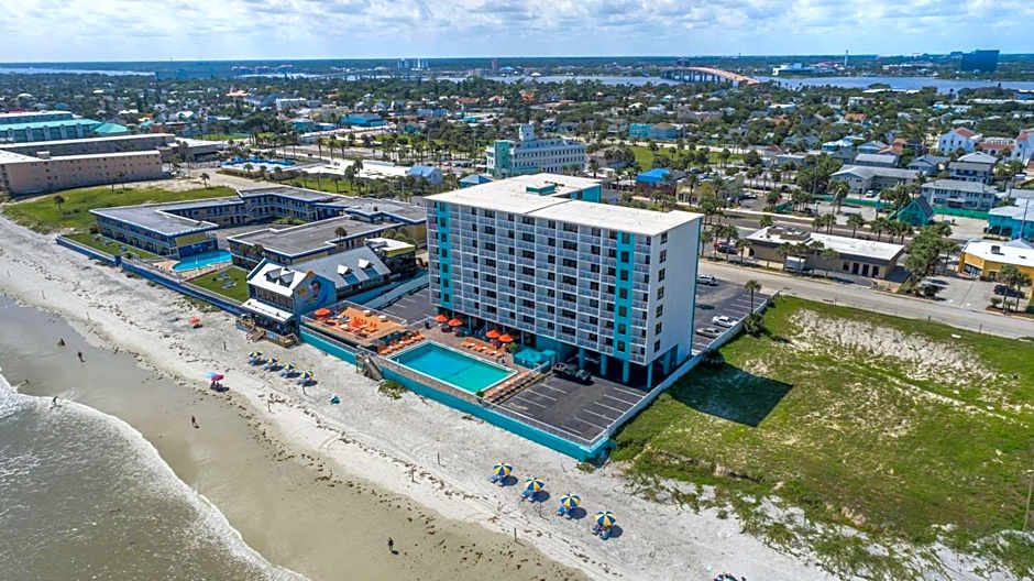 Comfort Inn & Suites Daytona Beach Oceanfront