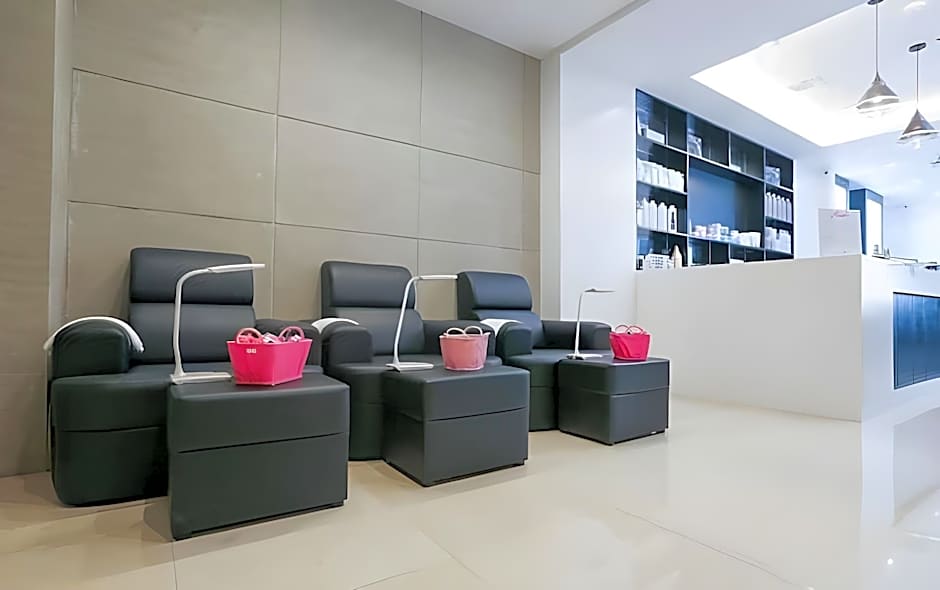 Bed and Bath Serviced Suites