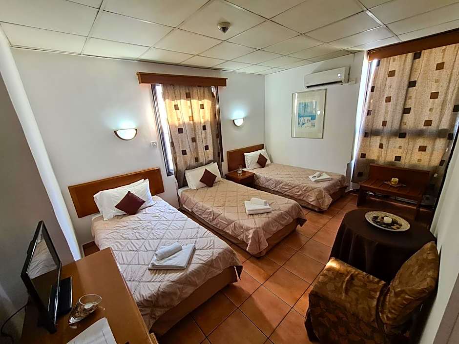 Metropole Hotel