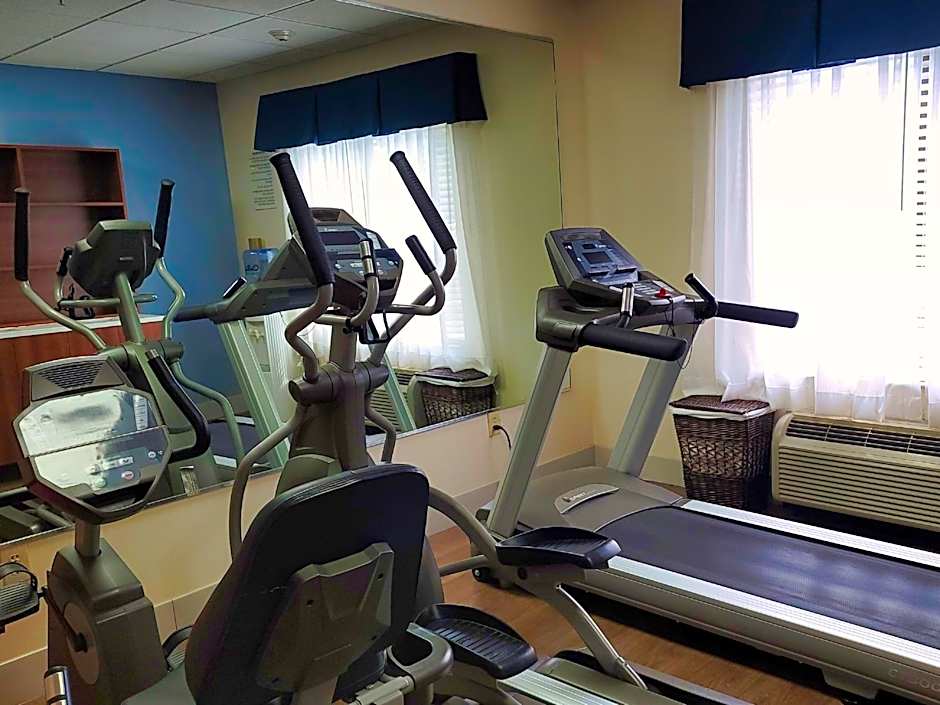 Holiday Inn Express & Suites Wilson-Downtown By IHG