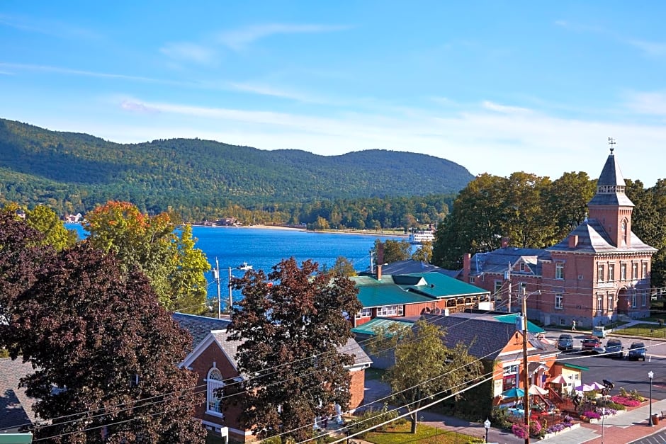 Courtyard by Marriott Lake George