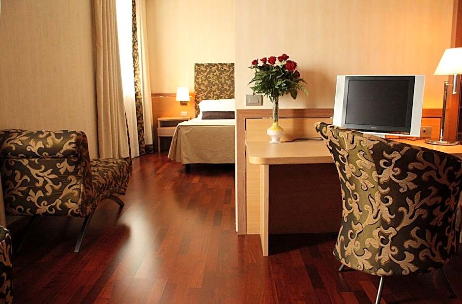 Poli Hotel