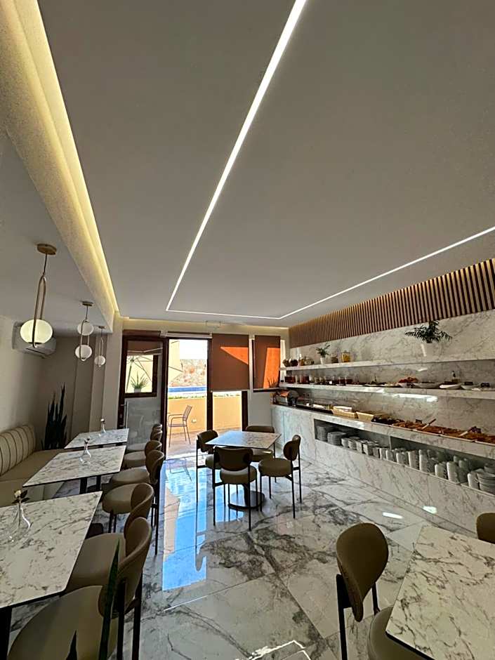 VagAthan - Lux Holidays