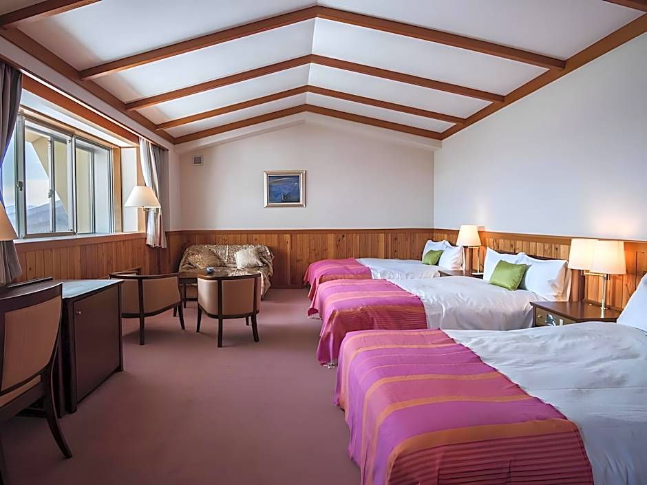Okushiga Kogen Hotel
