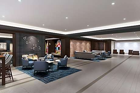 M Club lounge access, 1 Bedroom Suite