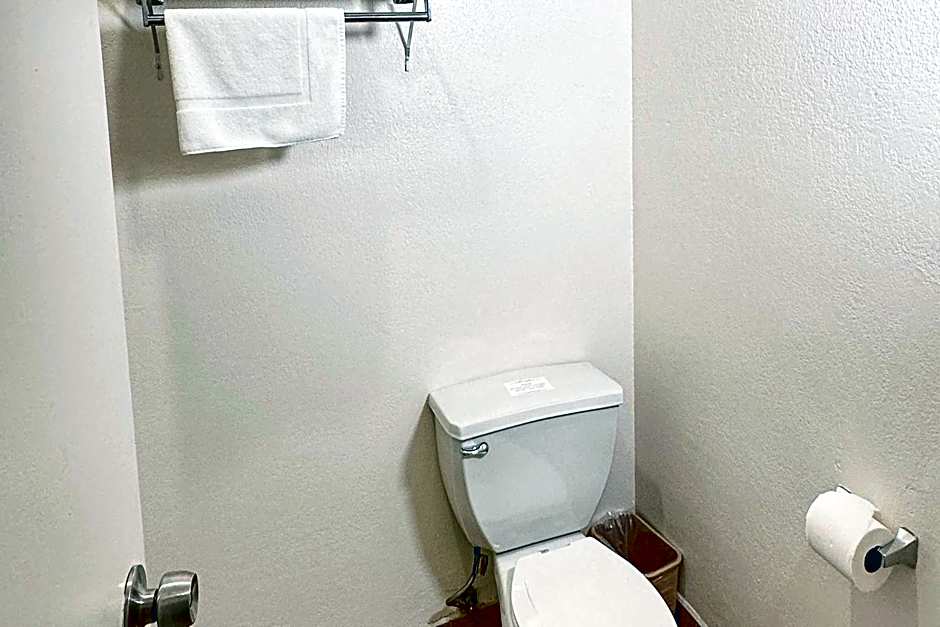 Super 8 by Wyndham Las Vegas North Strip/Fremont St. Area