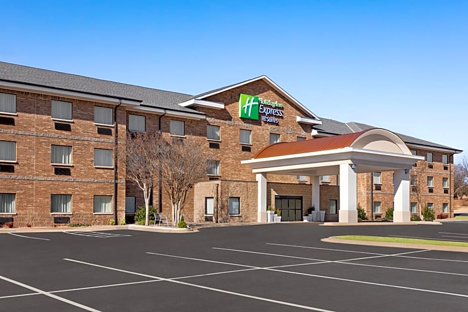 Holiday Inn Express Hotel & Suites Edmond