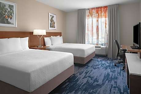 Queen Room with Two Queen Beds and Adapted Tub - Mobility and Hearing Accessible