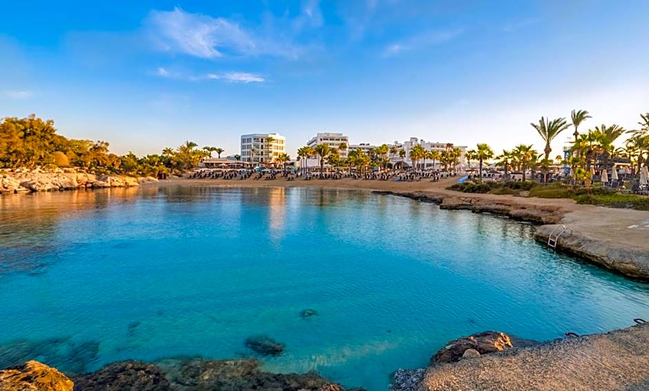 Adams Beach Hotel & Spa