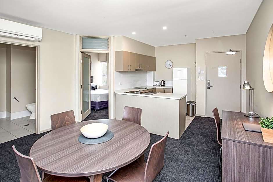 Hume Serviced Apartments