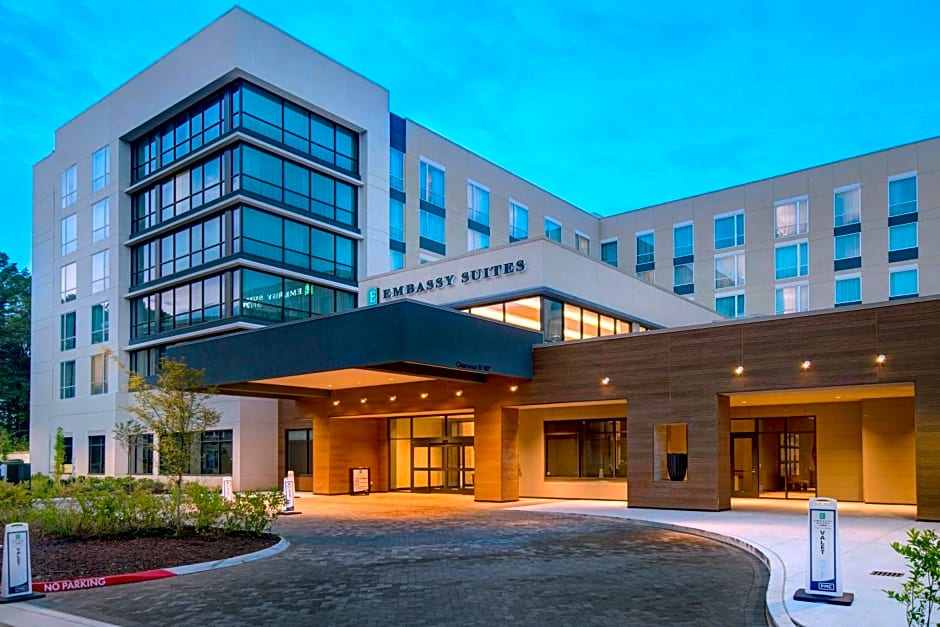 Embassy Suites by Hilton Alpharetta Halcyon