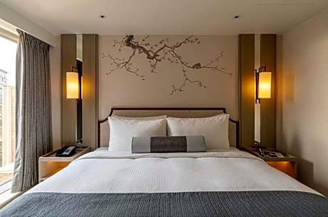 Premier Suite
