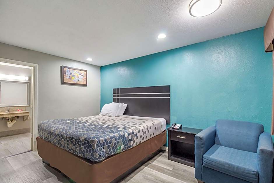 Econo Lodge Houston Brookhollow