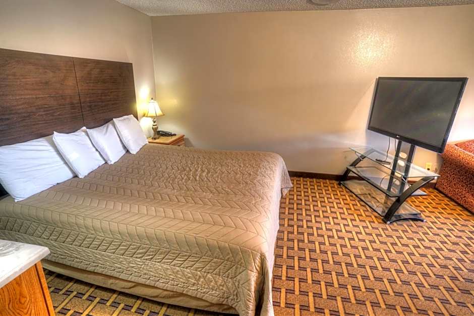 Amerivu Inn & Suites - Helen - Downtown