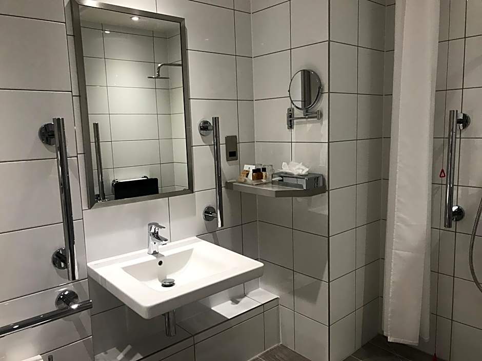 Holiday Inn London-Shepperton By IHG