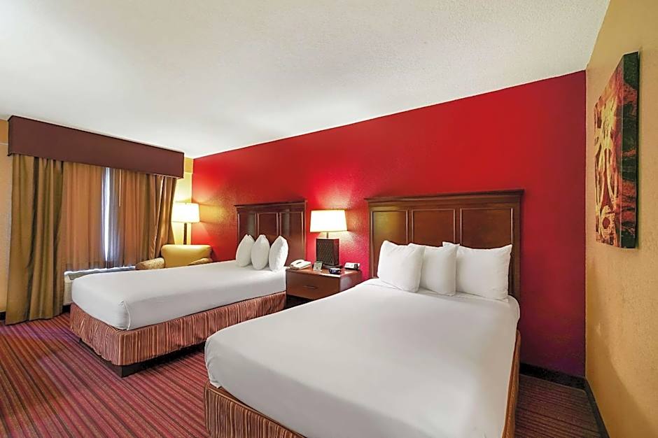 Quality Inn & Suites West Helena