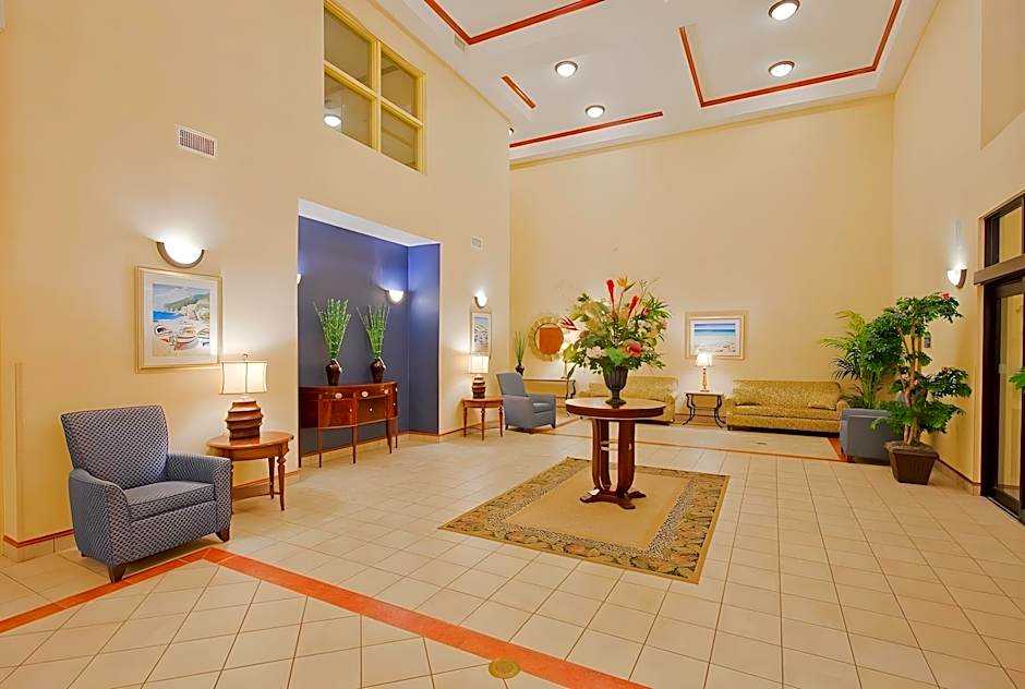 Holiday Inn Express Hotel & Suites Panama City-Tyndall By IHG