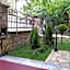 Villa Mystique