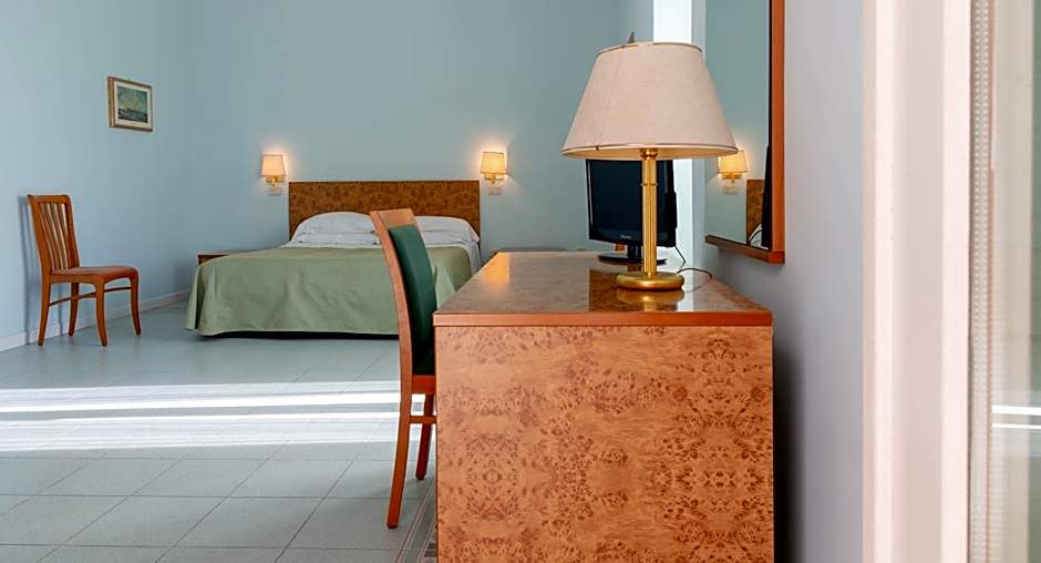 Antica Masseria Li Sauli