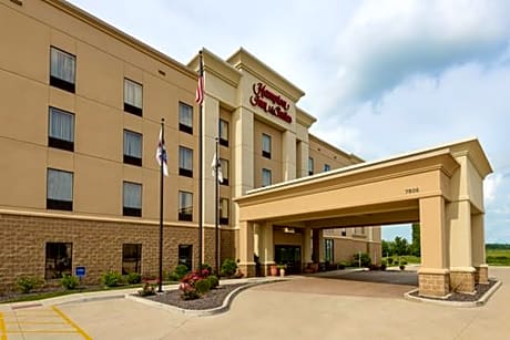 Hampton Inn and Suites Peoria at Grand Prairie