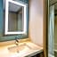 Super 8 by Wyndham Toronto East ON