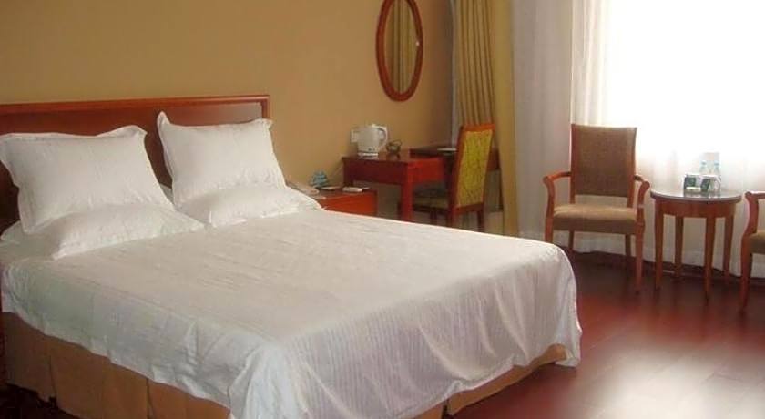 GreenTree Inn Shandong Rizhao University City Express Hotel