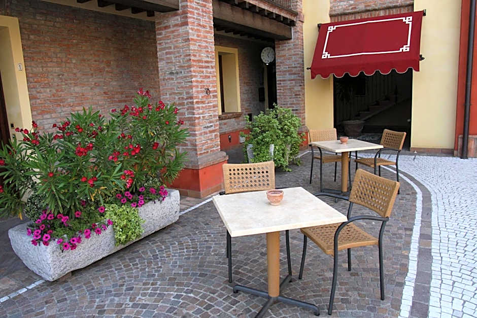 Luna Residence Hotel