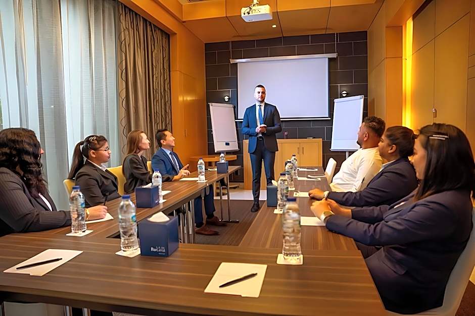 Hala Arjaan by Rotana Hotel