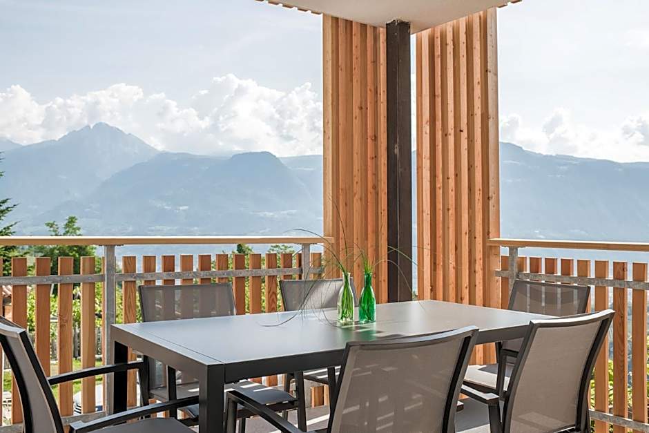 Aparthotel Abiná Lana Höhe
